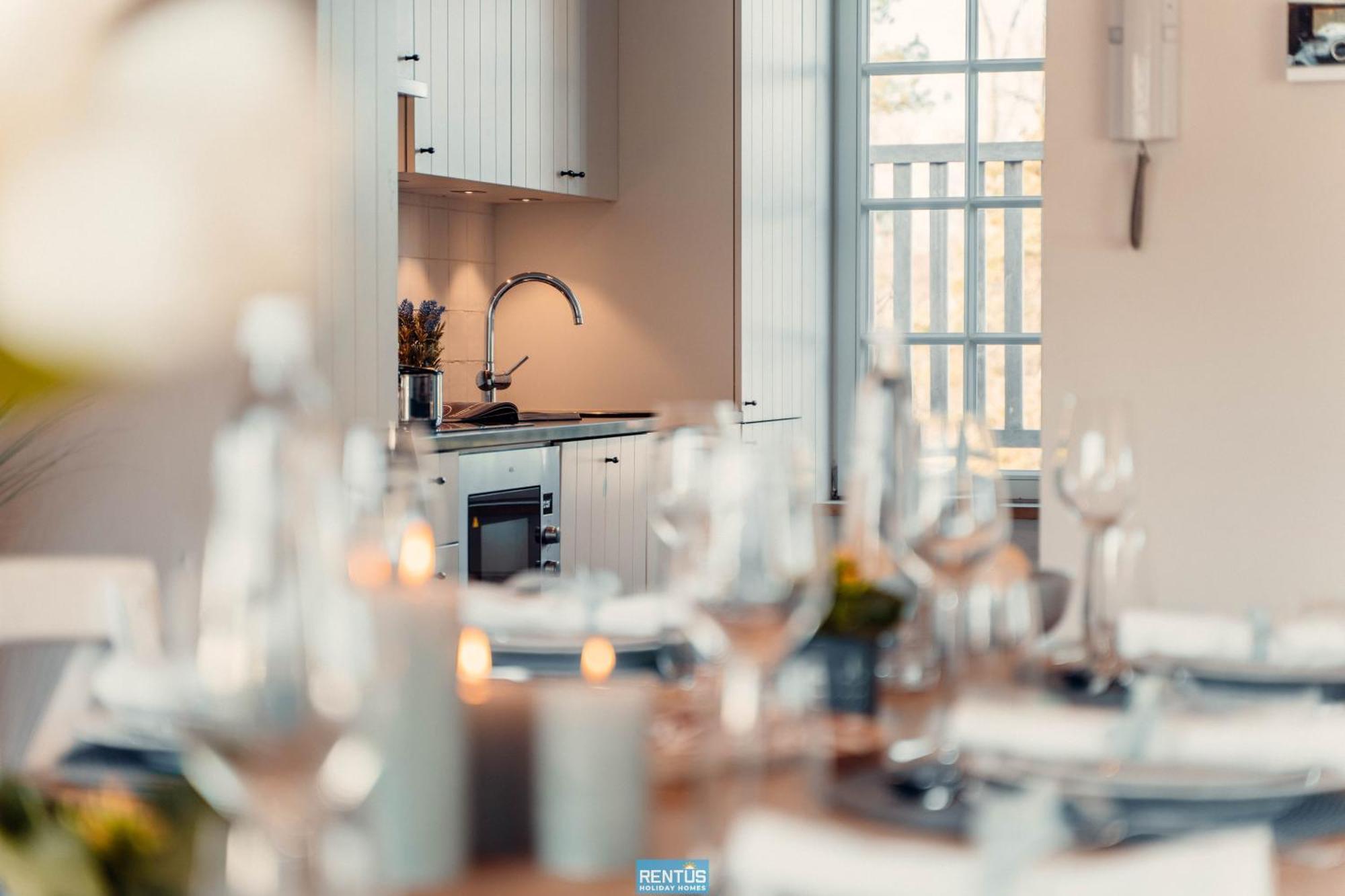 Villa Promenade - Luxuriously Apartment For 8 People 니우포르트 외부 사진